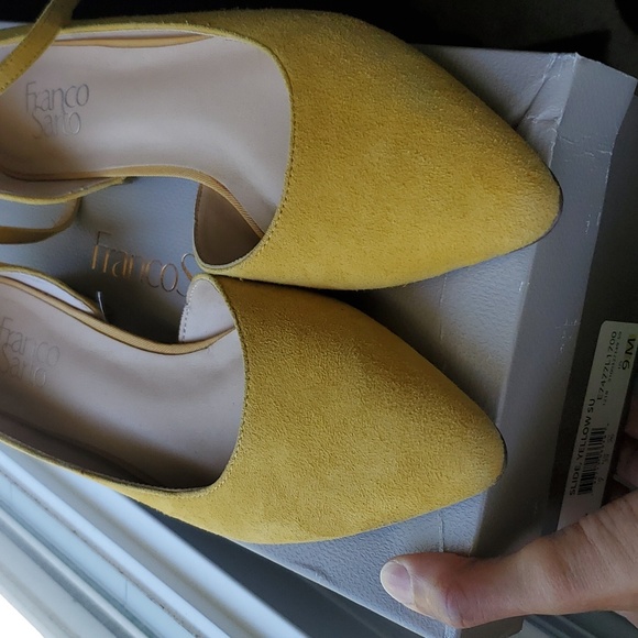 Franco Sarto yellow flat shoe sz 9M - Picture 9 of 9